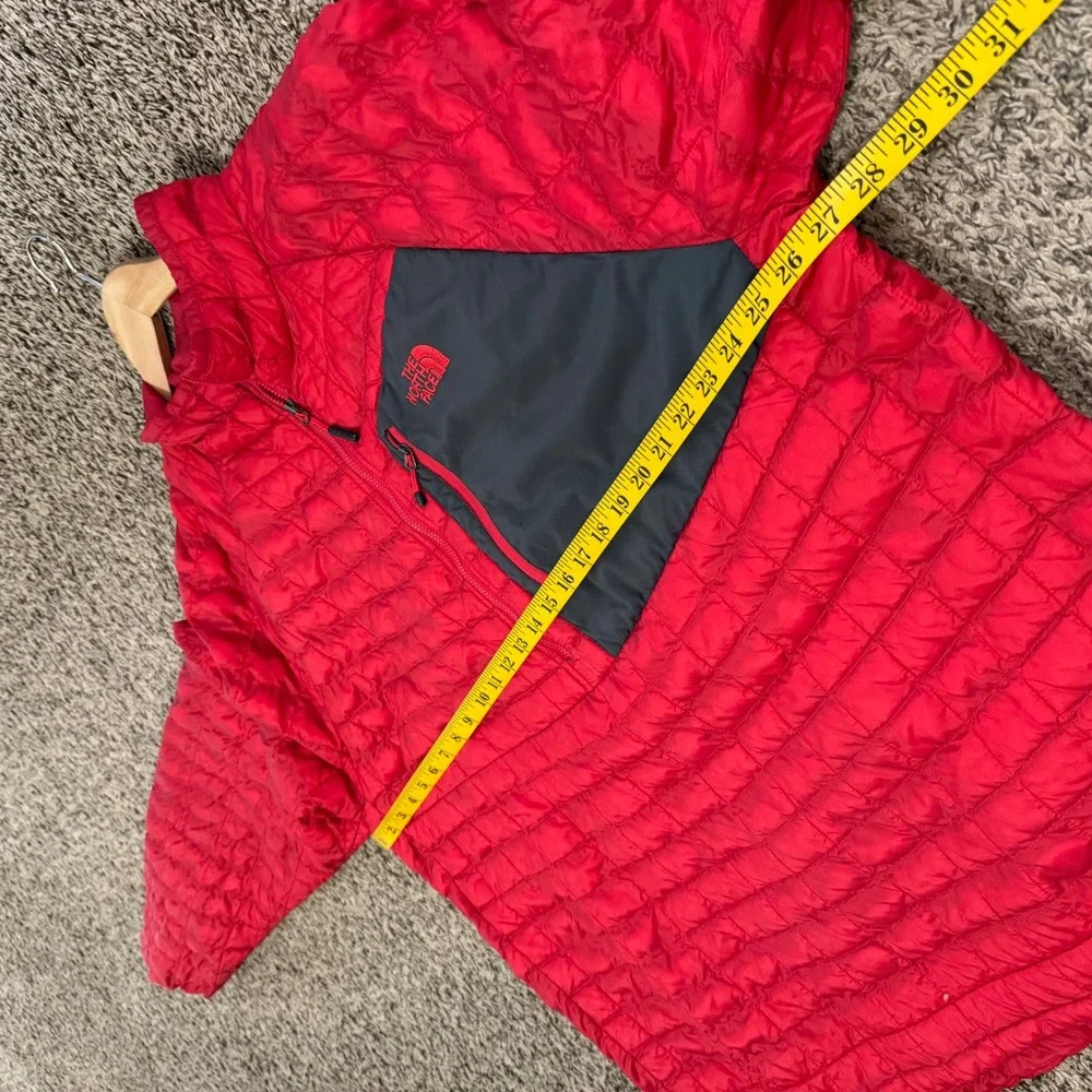 The North Face chilly ventilation also